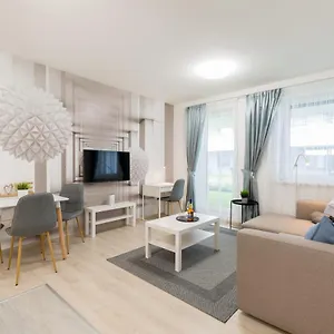 Downtown Residences Leo - Ac, Elevator, Terrace Апартаменты Будапешт